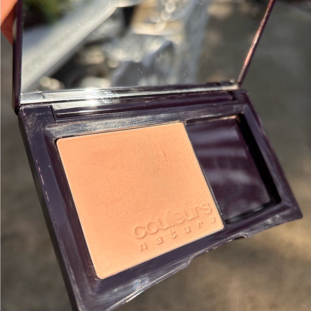 Yves Rocher Matte Compact Powder 400 - Matité mat - Picture 4 of 7